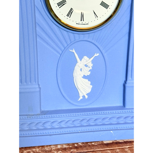 Vintage 2000 Wedgwood The Millennium Clock COA #A2355 8.75" Tall - Picture 4 of 13